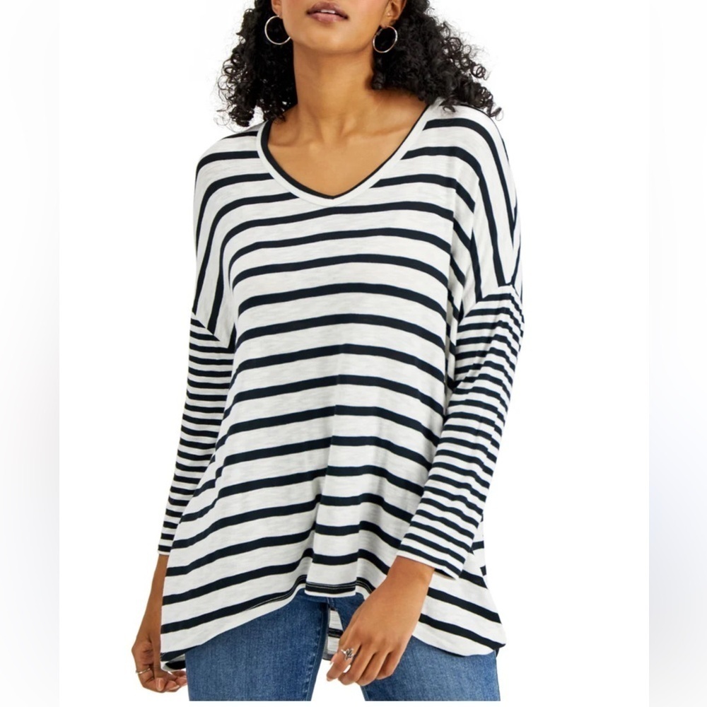 Style & Co Striped Oversized Top V-Neck Long Sleeve - Size Medium